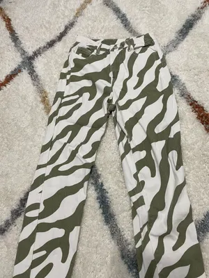 Zebra Wide Leg Jeans thumbnail 2