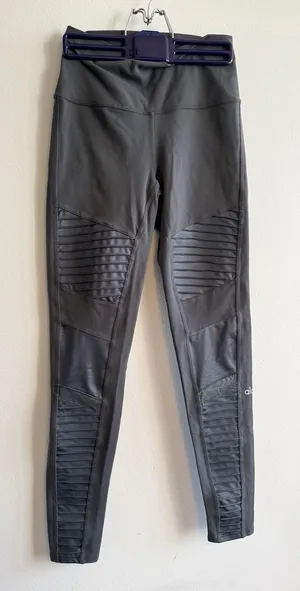ALO Yoga Moto High Waist Leggings M Gray Athletic Workout Gym‎ Activewear thumbnail 1