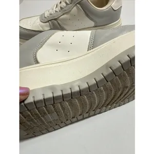 Madden Girl Natlie Sneakers Womens Size 7M White Grey Preowned thumbnail 4