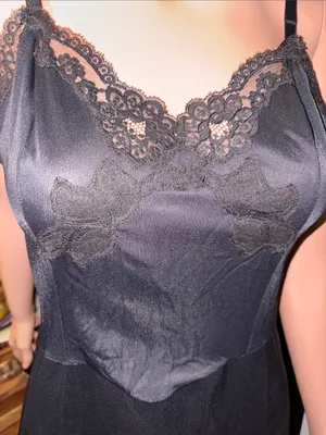 70s Vintage Black Lace Trim Slip Chemise Dress or Sleepwear Loungewear Small 4/6 thumbnail 10