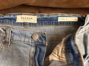 PacSun Boyfriend Jeans Ripped thumbnail 3