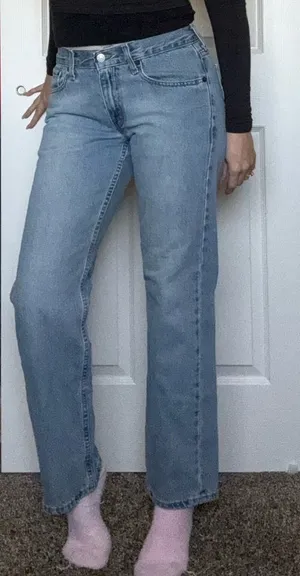 Vintage 522 Levi's‎ Low Rise Loose Fit Jeans Sz 4 Light Wash Dad Jeans thumbnail 1