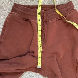 Oner Active All Day Cropped Hoodie and Cargo Joggers SET in Copper Brown Small thumbnail 5