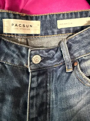PAC SUN Ribcage Ankle Distressed Mom Jeans Size 26. thumbnail 3