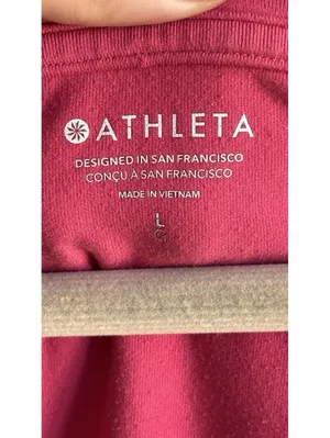 Athleta Shanti Top Dragonfruit Pink Long Sleeve Crop Top Size L thumbnail 6