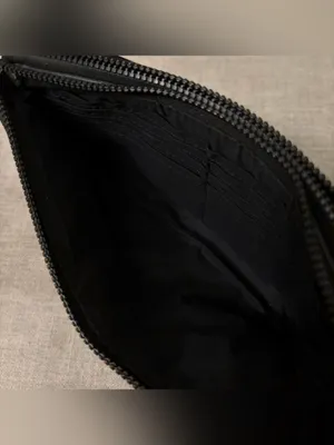 Lululemon Double Zipper Compartment Wristlet Black thumbnail 9