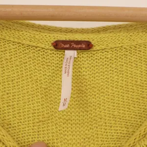 Free People Prism Sweater Women Medium Lemon Yellow Tight Knit Raw Hem Oversized thumbnail 4