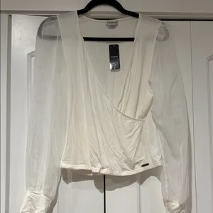 Bebe Elegant Cream‎ Wrap Blouse chiffon sleeves medium thumbnail 1