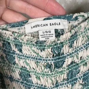 American Eagle Green White Floral Smocked Puff‎ Sleeve Top thumbnail 4