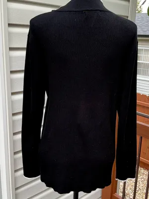 Calvin Klein Ribbed Button-Shoulder Women's Sweater🖤 thumbnail 2