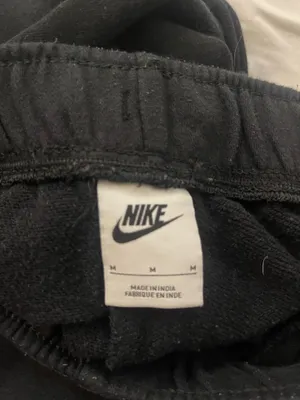 Nike sweats thumbnail 2
