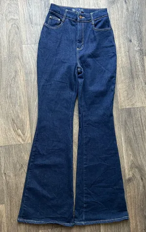 Boden Denim High Rise Flare Jeans Size 2R thumbnail 1