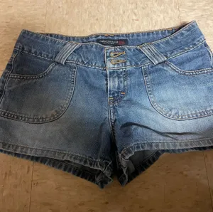 American Eagle Shorts thumbnail 1
