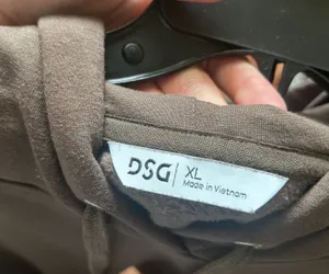 Brown DSG Cropped Hoodie Size XL thumbnail 3