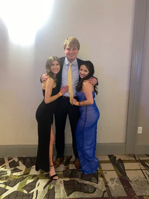 Windsor Prom Dress thumbnail 5
