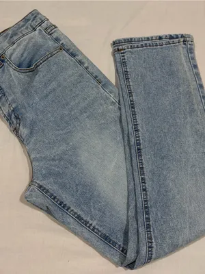 Frye Straight Leg High Rise Denim Jeans Women’s Size 6/28 Light Wash Blue thumbnail 1