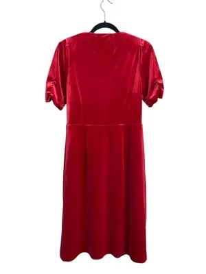 Lila Rose Bridesmaid Red Velvet Knee Length Pleated Front Dress 6 thumbnail 2