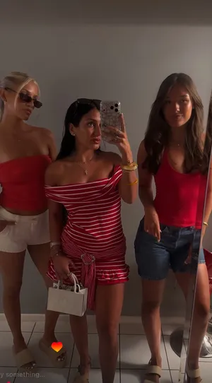 Amazon Dress thumbnail 2