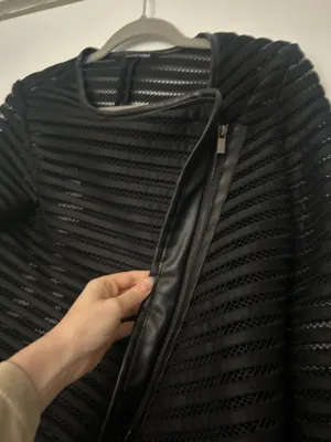 Black jacket thumbnail 2