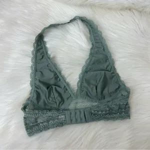 Victoria’s Secret Green Lace Bralette Size XS thumbnail 4