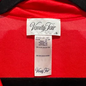Vanity Fair Vintage‎ Red Lace Trim Button Front Nightgown Robe Kimono Size Small thumbnail 3