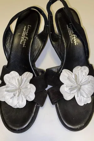 Laura Ferri black & white flower Shoes 7.5 thumbnail 1