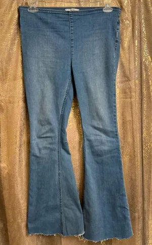 Free People We The Free Penny Pull-On Flare Jeans Light Wash Size 31 thumbnail 1
