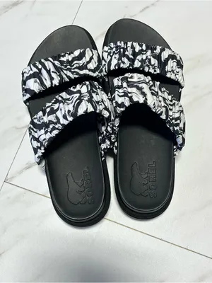 Sorel Women's Roaming Two Strap Slide platform Sandals Black White Size 8 thumbnail 2