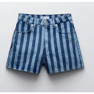 Zara High Waisted Light Dark Blue Striped Denim Shorts Size 4 thumbnail 7