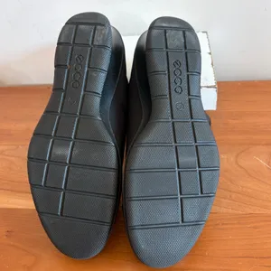 ECCO Gore-Tex Black Wedge Loafers Leather Cap Toe Slip On Shoes Womens‎ 38 thumbnail 7
