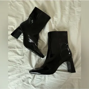 Black Patent Glossy Shine Leather Ankle Boots Block Heel Square Toe thumbnail 9