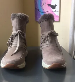 Earth Roamer Taupe Beige Suede Side Zip Lace Up Boots $139.95 EUC 7.5 thumbnail 4