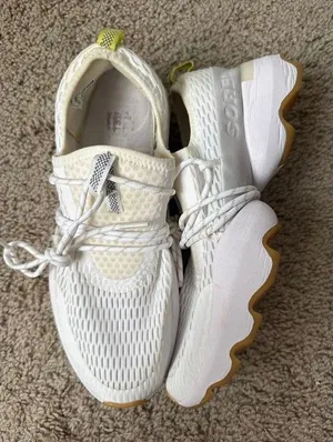 Sorel Kinetic Impact Lace Sneakers White Gum Women’s 9 thumbnail 1