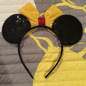 Disney NWOT Handmade Icons Original Mickey Mouse Sequin Lightweight Ears Headband thumbnail 2