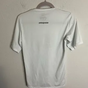 PATAGONIA capaliene silkweight white athletic top thumbnail 2
