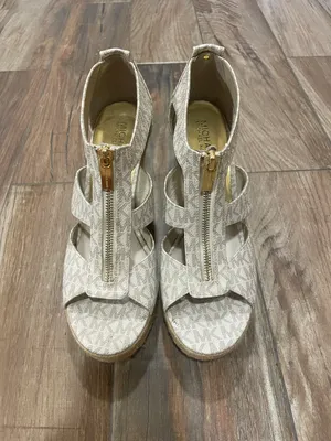 Michael Kors Heels thumbnail 3