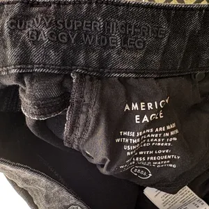 American Eagle 🦅 Curvy Super High-Rise Baggy Wide Leg Jeans thumbnail 5
