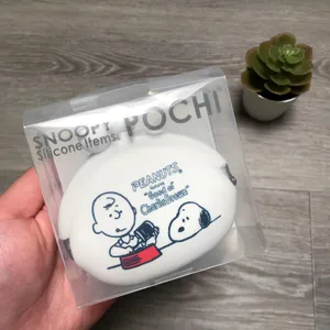 snoopy charlie brown peanuts silicone pochi pouch thumbnail 4