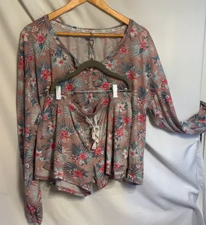 Hurley Pink Tropical Floral Long Sleeve Shorts Pajamas Womens SZ L thumbnail 1