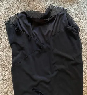 Elegant Black Ballerina Gown thumbnail 4