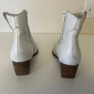 Seychelles Upside White Bootie 7 thumbnail 5