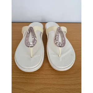 Crocs Sanrah sandals women's 9 liquid metallic flip flop white rose gold comfort thumbnail 3