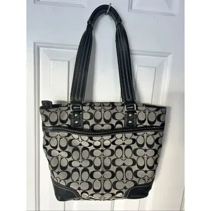 Coach Vintage Hampton F13973 Handbag Signature Jacquard & Leather Gray/Black thumbnail 2