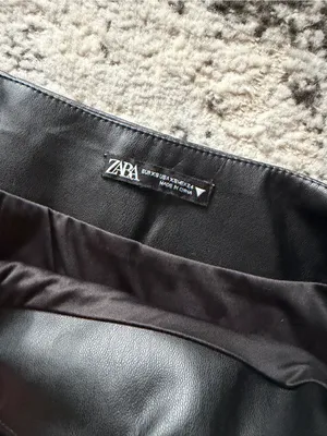 Zara Black Faux Leather Wrap Mini Skirt with Double Buckles thumbnail 4