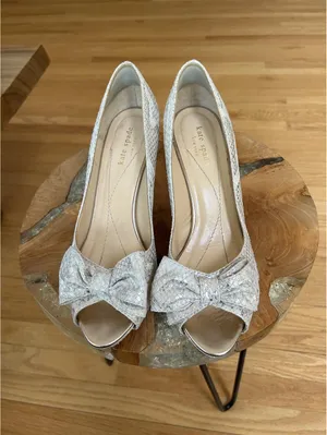 Kate Spade New York Women's Peep Toe Heels with Bow Detail Sz 9US thumbnail 3