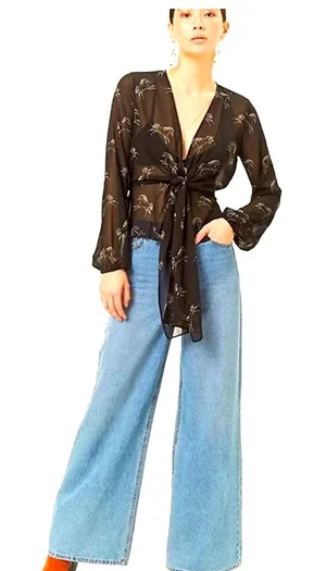 Forever 21 Semi-Sheer‎ Rodeo Horse Blouse – Size M – Western Print thumbnail 1