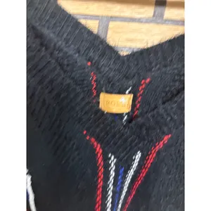 POL Black Multi Color Fring‎ V Neck Sweater Size Medium thumbnail 5