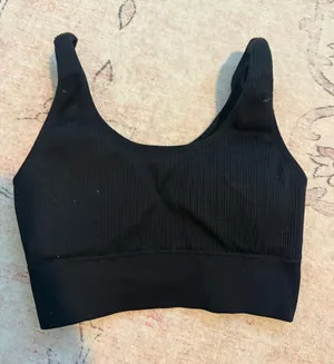 Black top thumbnail 1