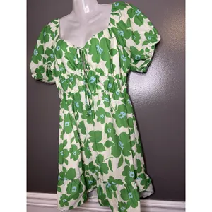 Le Lis Dress Womens Medium Green Floral Puff Sleeve Sweetheart Ruffle Sundress thumbnail 5