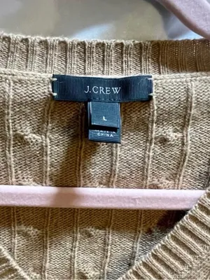 J. Crew Cable Knit V-Neck Sweater - Women’s Size Large ~ Cozy Fall Layering thumbnail 2